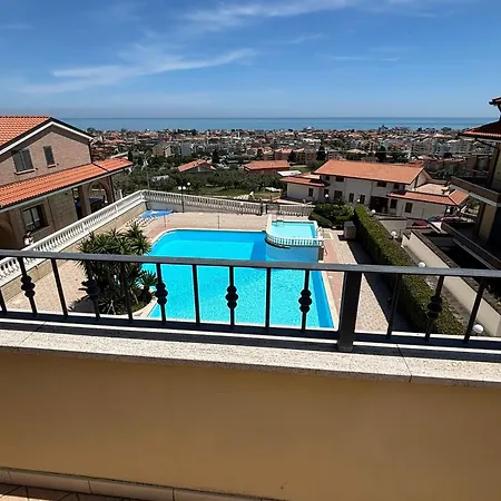 Il Borgo 40 Apartment *